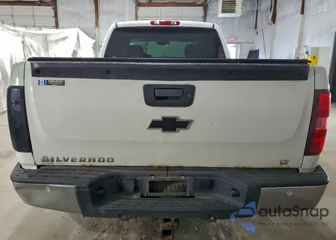 2013 Chevrolet Silverado K1500 Lt z USA, uszkodzony, nr VIN 1GCRKSE71DZ163535